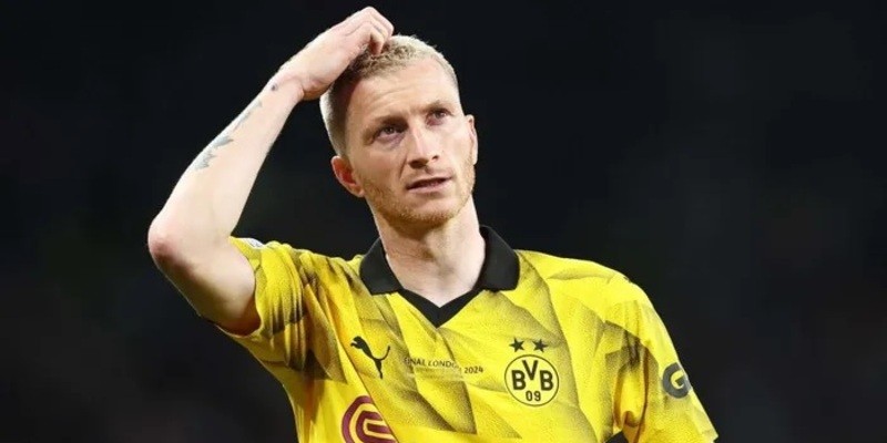 Marco Reus thất thần sau thất bại tại chung kết C1